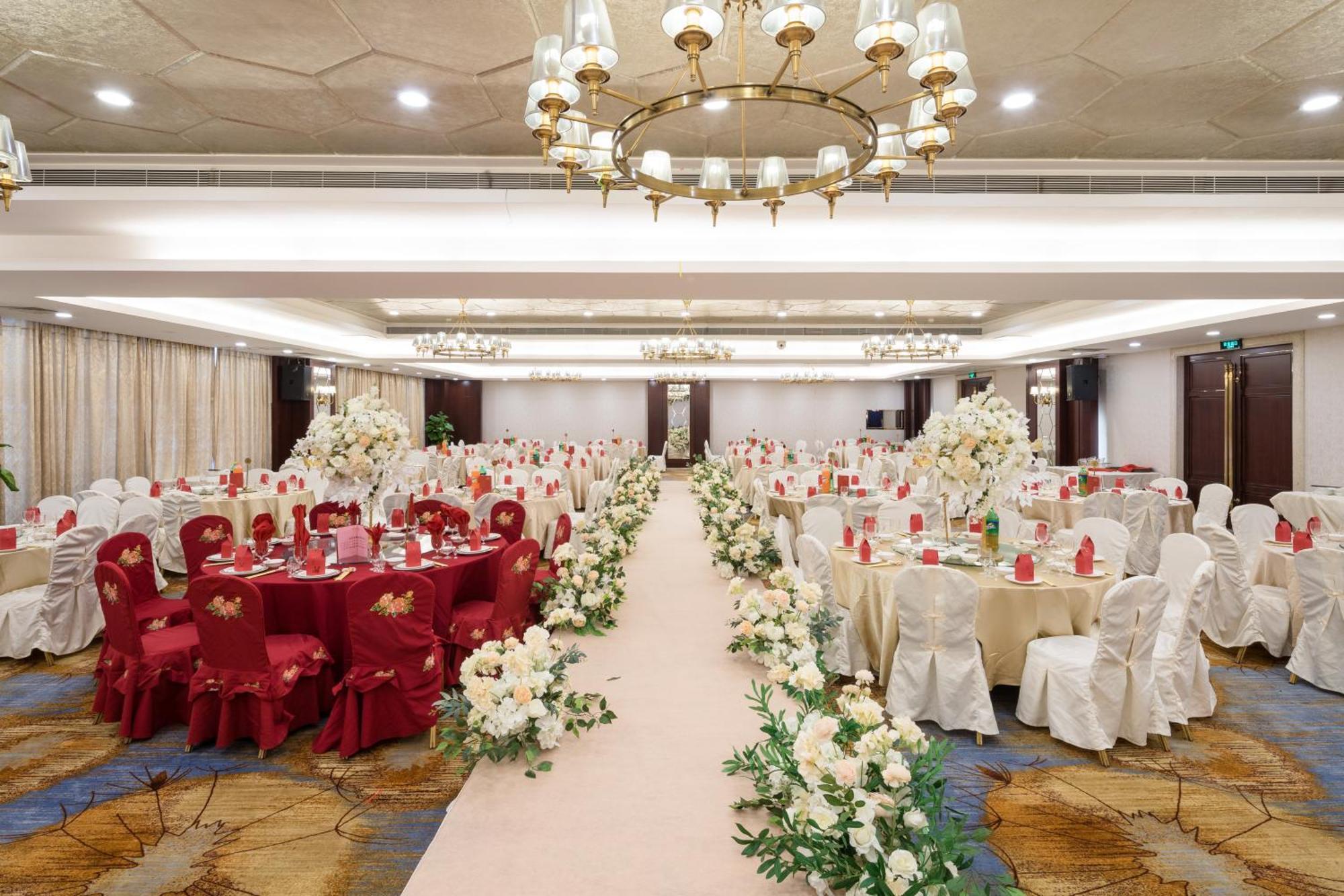Maoming International Hotel Exterior photo